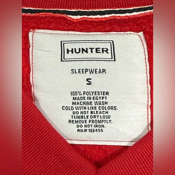 Hunter Sleepwear Red Lounge Set V-Neck Sweatshirt & Cargo Joggers Small NWOT - Picture 13 of 13